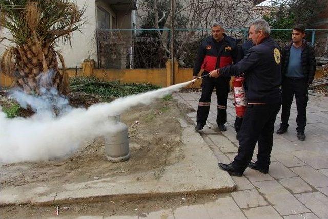 İtfaiye’den Saruhanlı’ya Yangın Eğitimi