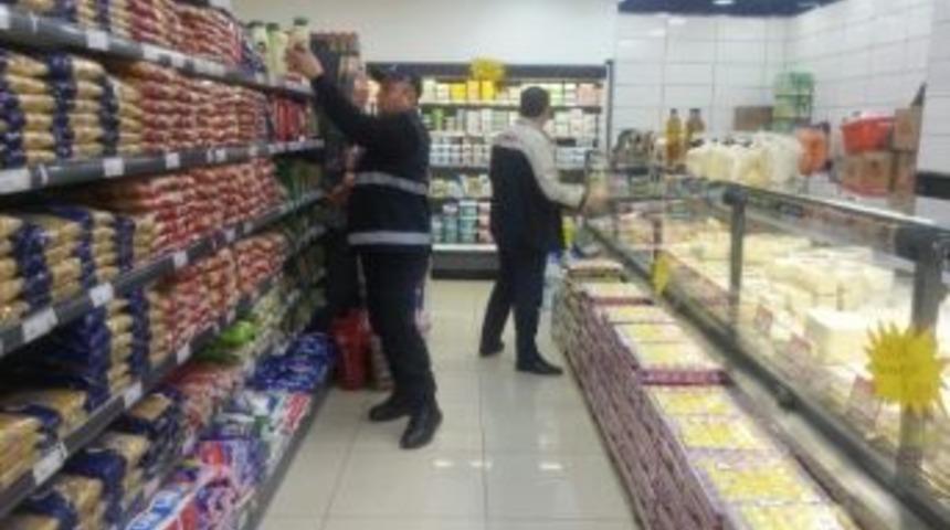 Zabıta Haftasonu Da Yoğun &Ccedil;alıştı