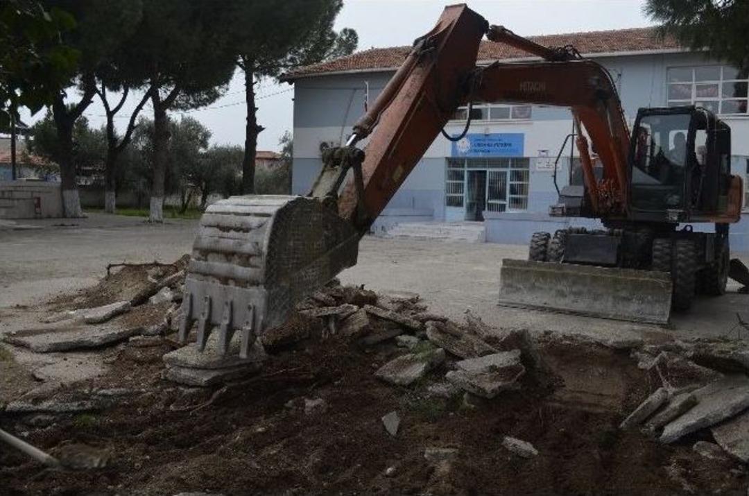 Turgutlu&rsquo;daki Okulların İhtiya&ccedil;ları Belediyeden