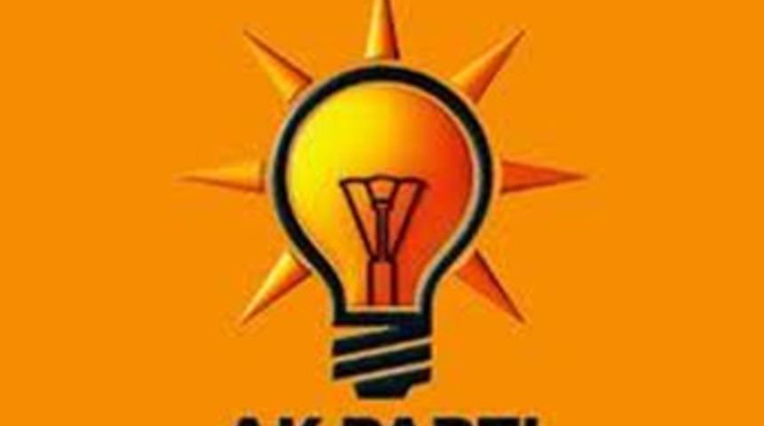 AK Parti Başkanı kaza geçirdi