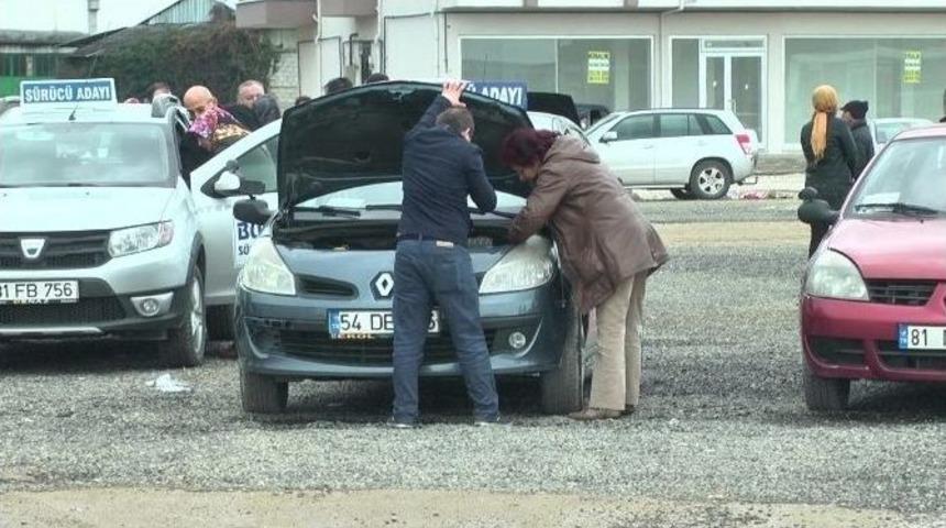 S&uuml;r&uuml;c&uuml; Adayları Ter D&ouml;kt&uuml;