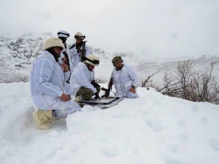 Komandolardan 6 İlde Terör Operasyonu G3