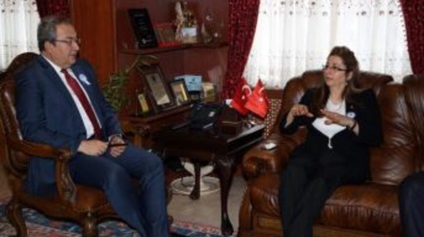 İl Defterdarı Ercoşman, Belediye Başkanı &Uuml;nver&rsquo;i Ziyaret Etti