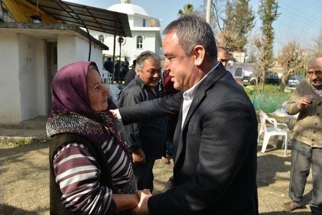 Muhittin Böcek’ten Karatepe Mahallesine Düğün Salonu Müjdesi