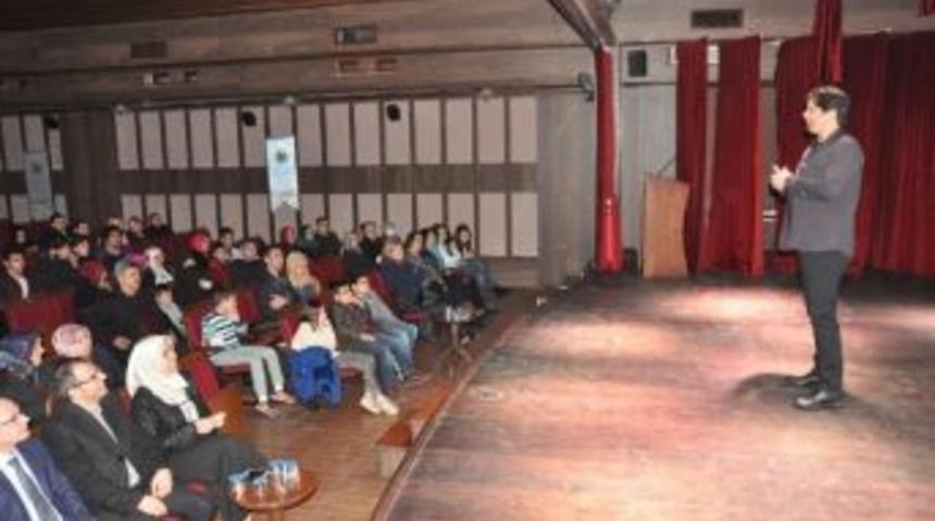 G&uuml;ld&uuml;r&uuml;rken D&uuml;ş&uuml;nd&uuml;rd&uuml;