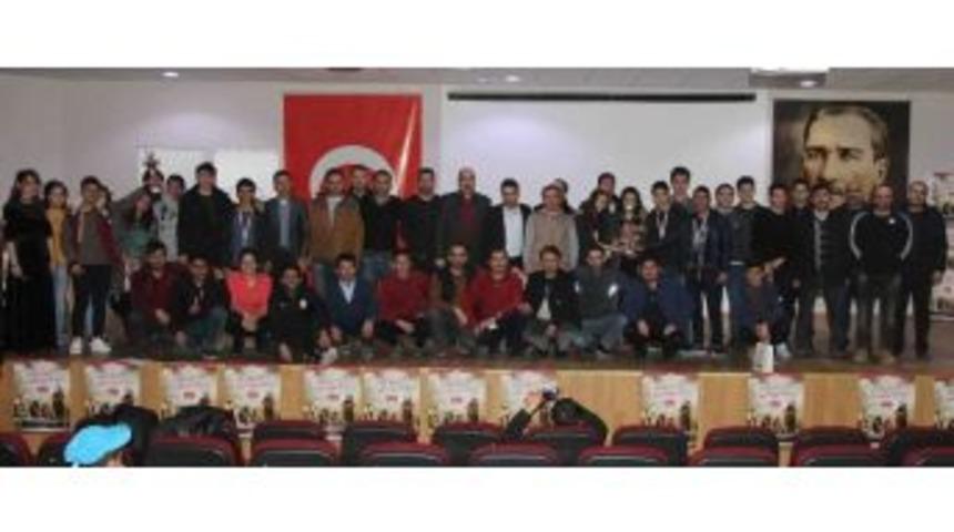 Van&rsquo;da Gen&ccedil;lik Merkezleri Arası Ske&ccedil; Yarışması
