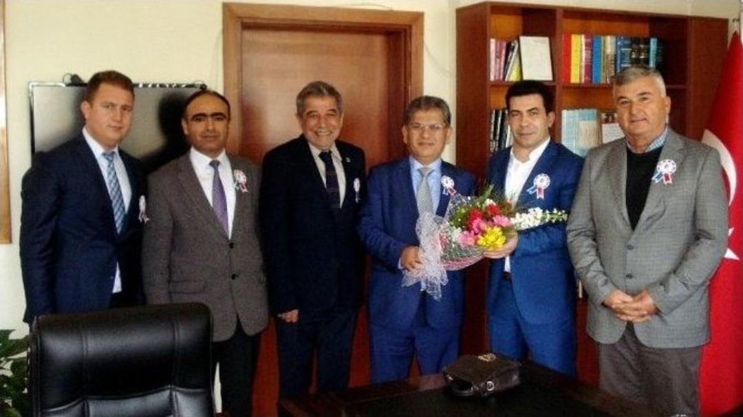 Sarıg&ouml;l&rsquo;de Vergi Haftası Kutlamaları