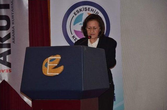 Eskişehir’de Köpek Eğitimi Konferansı