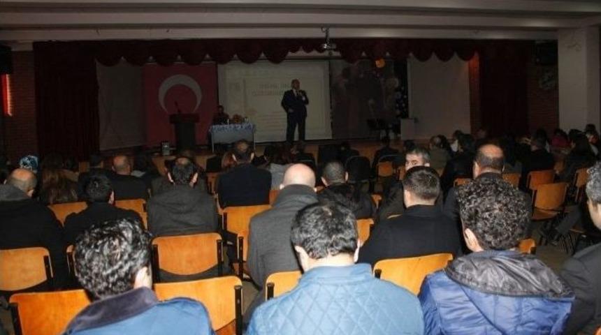 &Ouml;ğretmenlere Staj Uygulamasında Rehberlik