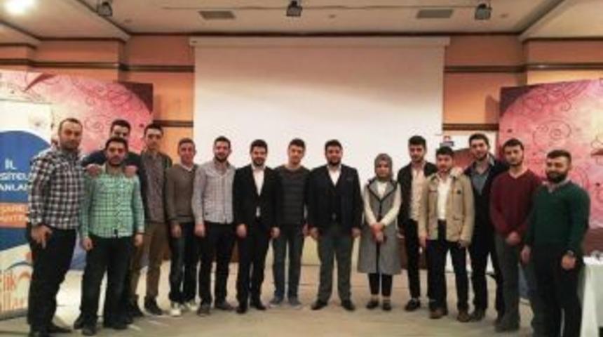 &Ouml;nder, &Uuml;niak Başkanları Toplantısına Katıldı