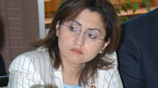 Bakandan müdüre fırça