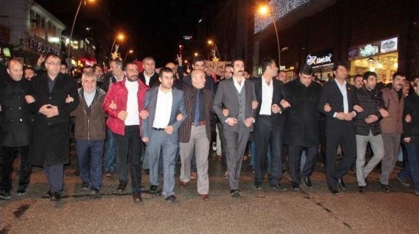 Erzurum&rsquo;da &rsquo;fırat &Ccedil;akıroğlu&rsquo; Ve Şehitler İ&ccedil;in Y&uuml;r&uuml;d&uuml;ler