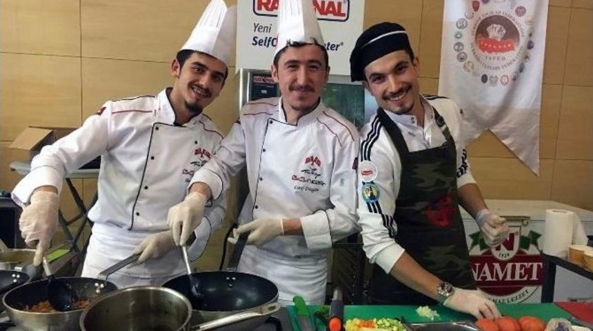 Şefler Şampiyonluk İ&ccedil;in Yarıştı