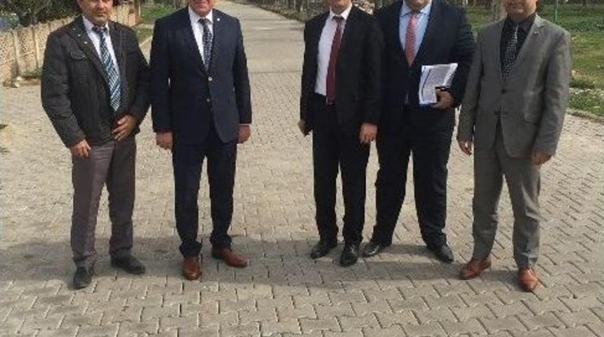 Salihli&rsquo;de Mahalleler B&uuml;y&uuml;kşehirle G&uuml;zelleşiyor