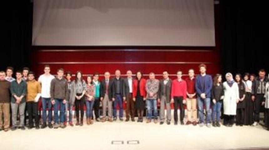 Gkm&rsquo;de Atilla İlhan Dinletisi