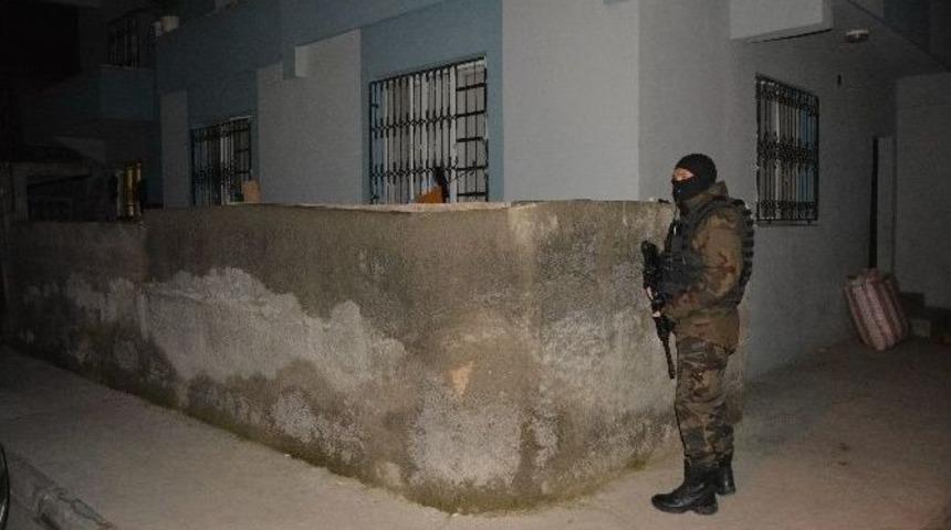 Ceyhan&rsquo;da Ter&ouml;r Operasyonu