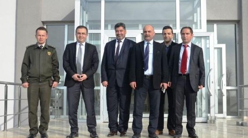 Saray Meslek Y&uuml;ksekokulu Yeni Binasına Taşındı