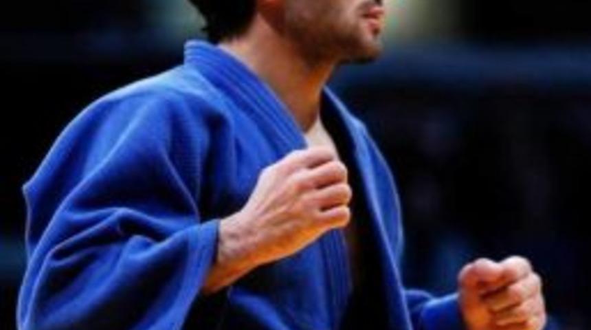 Bekir, Rio&rsquo;ya Bir Adımda Daha Attı