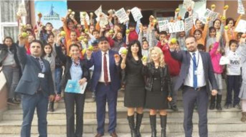 Kartepe&rsquo;de Obezite İle M&uuml;cadele S&uuml;r&uuml;yor