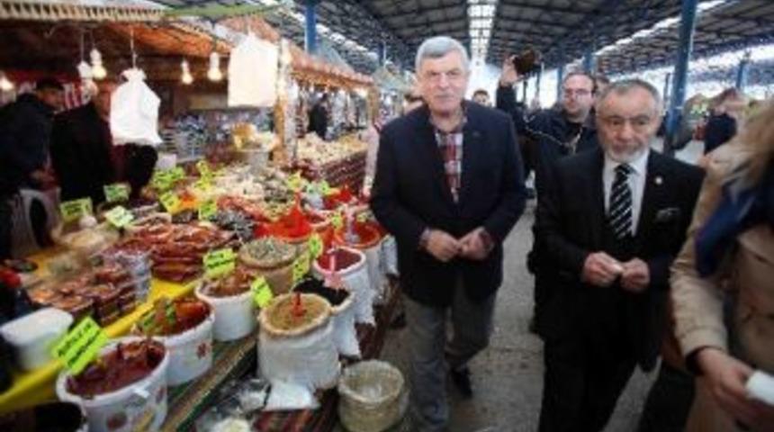 Başkan Karaosmanoğlu, Adana Günleri’ne Katıldı