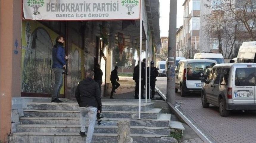 Darıca&rsquo;da Ter&ouml;r Operasyonu: 22 G&ouml;zaltı