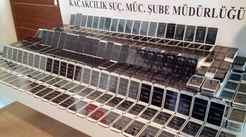 İstanbul&rsquo;da Telefon Ka&ccedil;ak&ccedil;ılığı: 3 G&ouml;zaltı