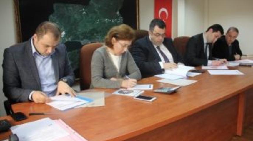 Hayrettin G&uuml;rsoy Spor Salonu&rsquo;nda Tadilat Yapılacak