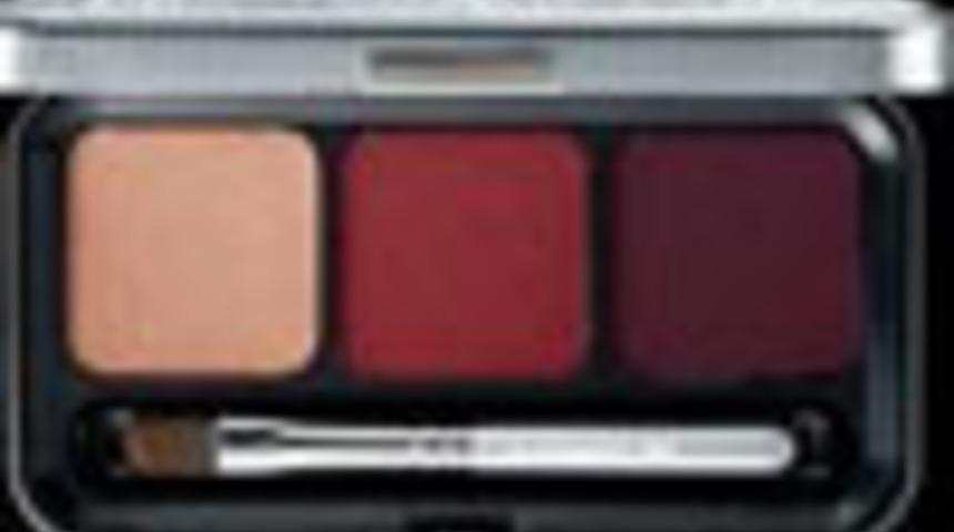 Dudaklarınıza Yeni Yıl Dokunuşu