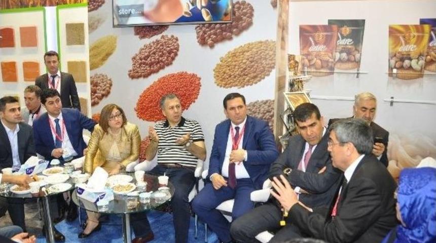Dubai &lsquo;de D&uuml;nyanın G&ouml;z&uuml; Tiryaki Agro&rsquo;da