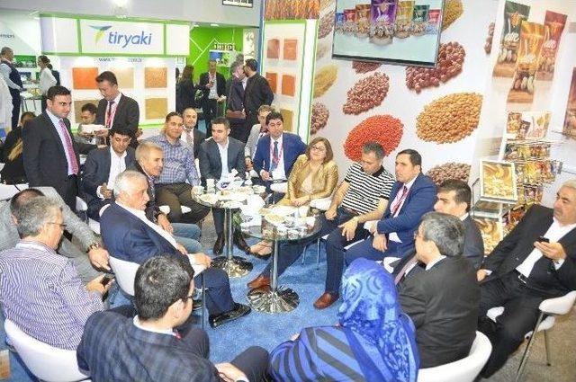 Dubai ‘de Dünyanın Gözü Tiryaki Agro’da