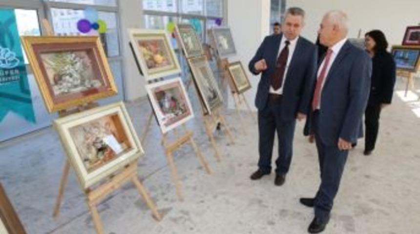 Başkan Bozbey R&ouml;lyef Sergisine Hayran Kaldı