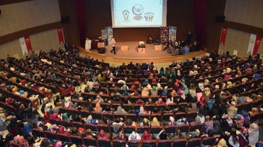 &ldquo;gelin Kendimizi Okuyalım&rdquo; S&ouml;yleşisi