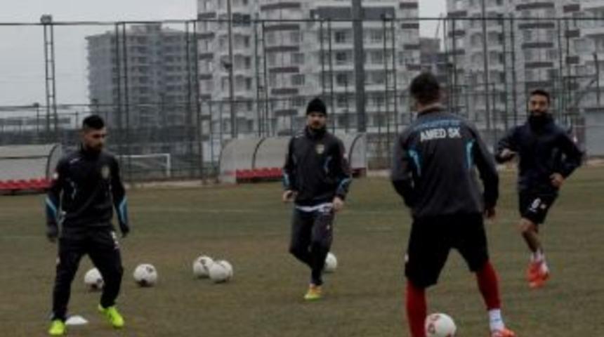 Amed Sfk&rsquo;da Tarsus İdman Yurdu Mesaisi Başladı