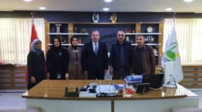 Mhp Kadın Kollarından Başkan Şahiner&rsquo;e Ziyaret