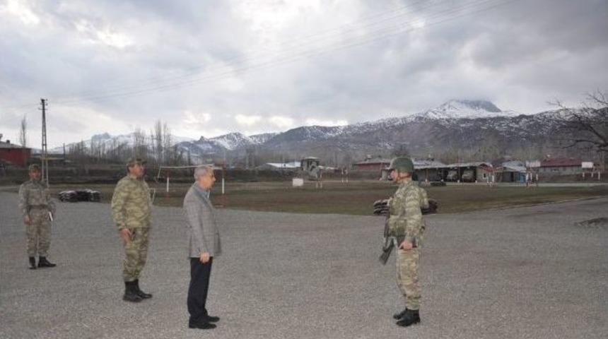 Vali Haner&rsquo;den Şehit Ailesine Ziyaret