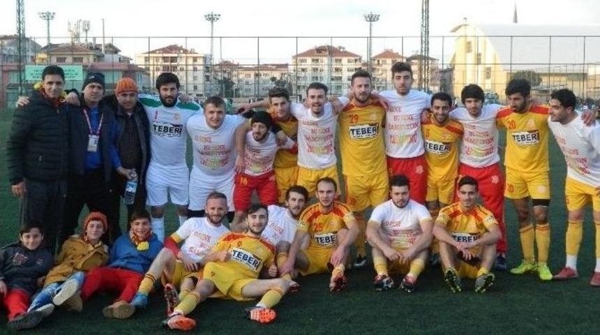 Yalova 1. Amat&ouml;r K&uuml;me&rsquo;de Taşk&ouml;pr&uuml;spor Şampiyon Oldu