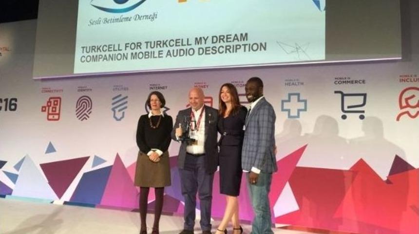 Mobil D&uuml;nya Kongresi&rsquo;nden Turkcell&rsquo;e &Ouml;d&uuml;l