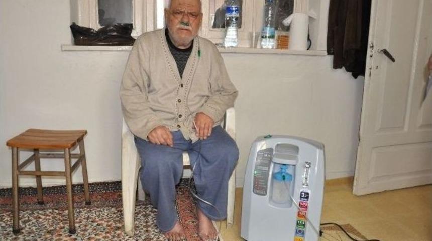 Başkan Alıcık, Koah Hastası Yaşı Adamın Derdine &Ccedil;are Oldu