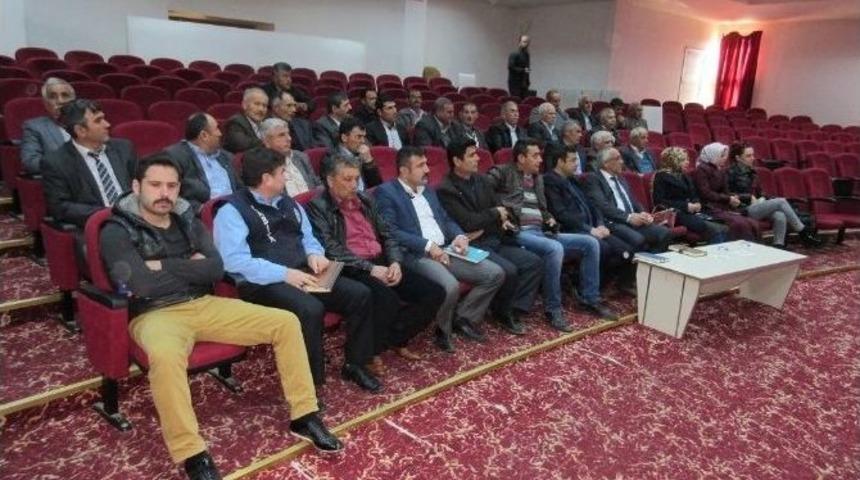 B&uuml;y&uuml;kşehirin Hizmetleri G&ouml;rdesli Muhtarlara Anlatıldı