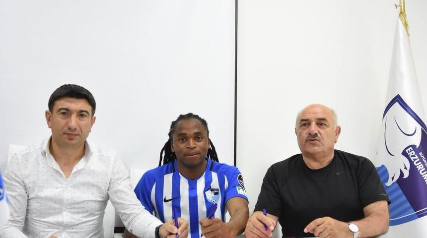Siphiwe Tshabalala resmen Erzurumspor'da 