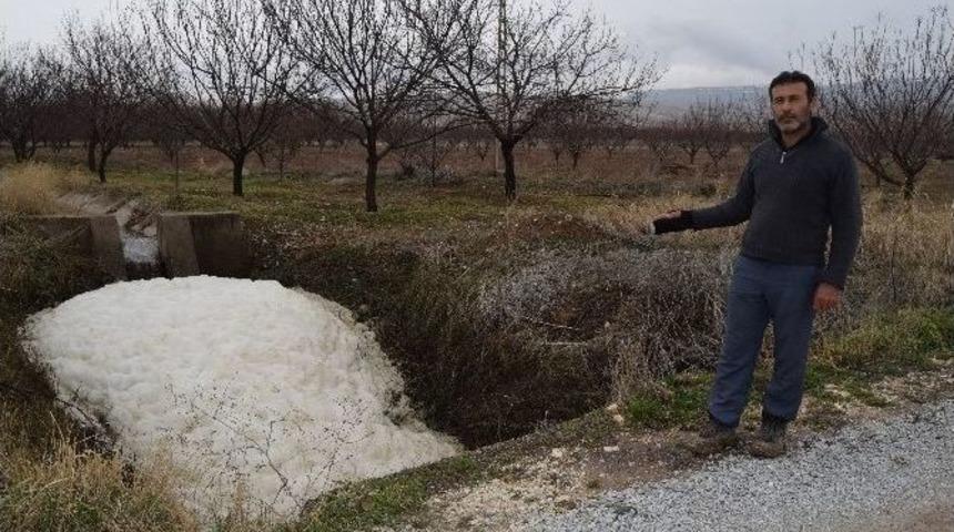 Ak&ccedil;adağ&rsquo;daki Dsi Kanalı Tehlike Sa&ccedil;ıyor