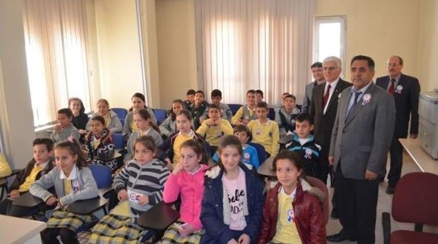 &Ouml;ğrenciler Vergi Konusunda Bilgilendirildi