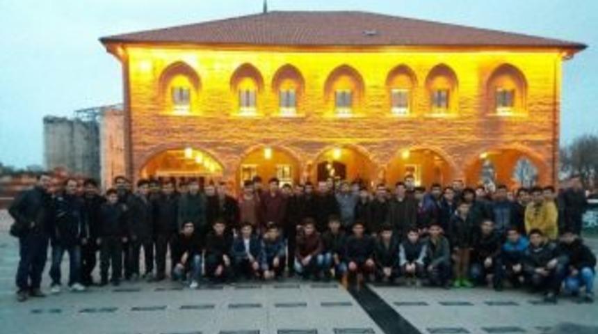 Pursaklar&rsquo;da M&uuml;tebessim Gen&ccedil;lik İ&ccedil;in Harekete Ge&ccedil;ildi