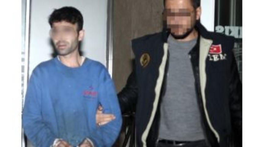 Ter&ouml;r Propagandası Ve Cumhurbaşkanına Hakaretten Tutuklandı