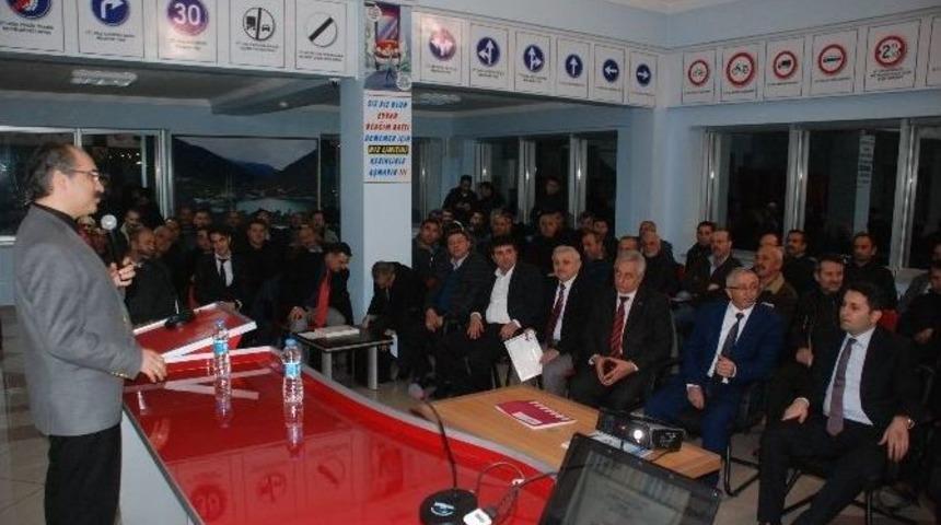 Trafikte Özel Alanı İhlal Edilen İnsanlar Gergin Oluyor