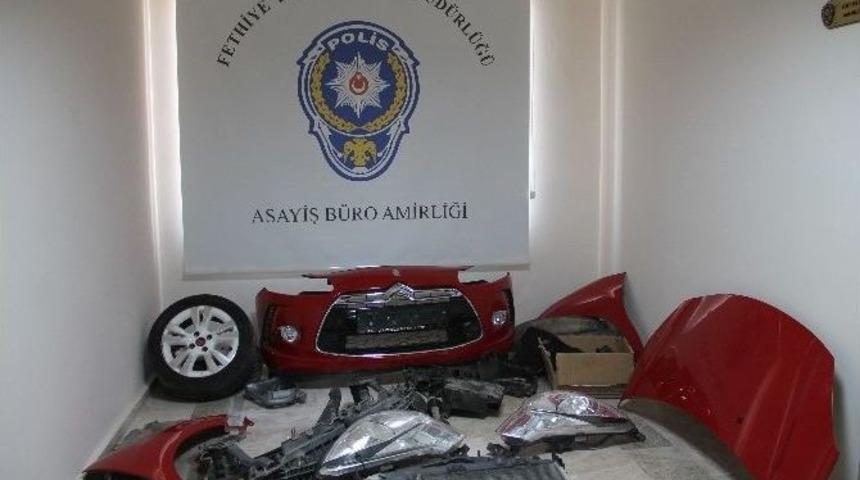 Polis Hırsızı Tamirci Kılığında Yakaladı
