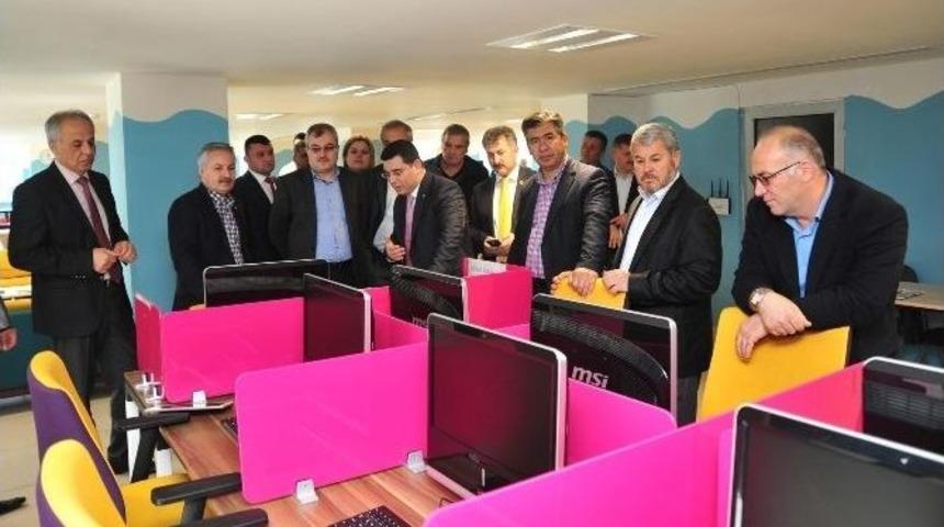 T&uuml;t&uuml;nc&uuml; Meclis &Uuml;yelerine Kepez&rsquo;i Anlattı