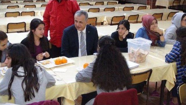 Terör Mağduru Gençler Silifke’de Üniversite Sınavına Hazırlanacak