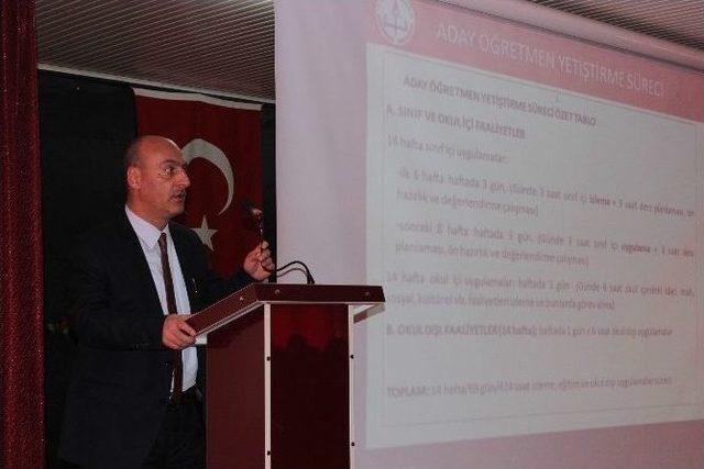 Iğdır’da Danışman Öğretmen Eğitim Semineri