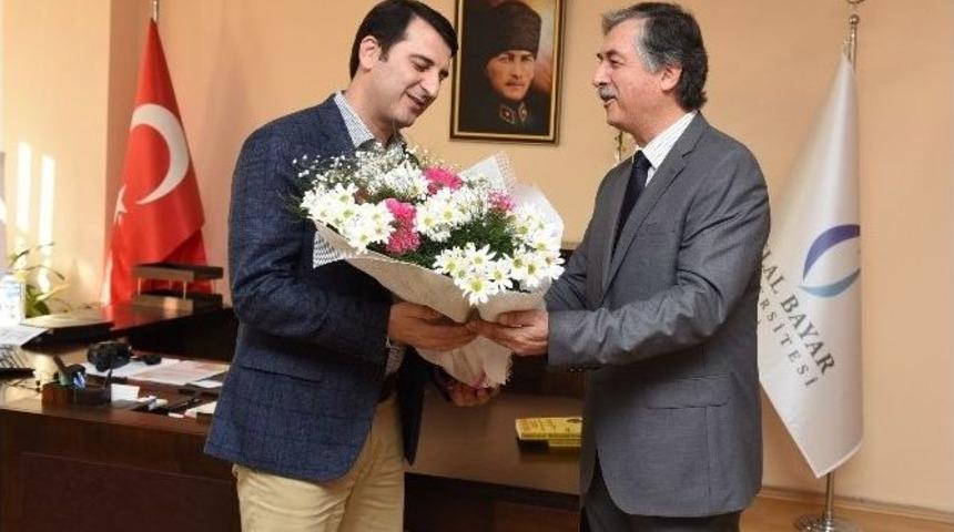 Mcb&uuml; Tıp Fak&uuml;ltesinde Dekanlık Devir Teslim T&ouml;reni Yapıldı